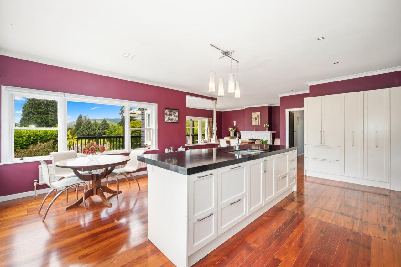 Springfield Rise Lodge - Rotorua Holiday Home 外观 照片