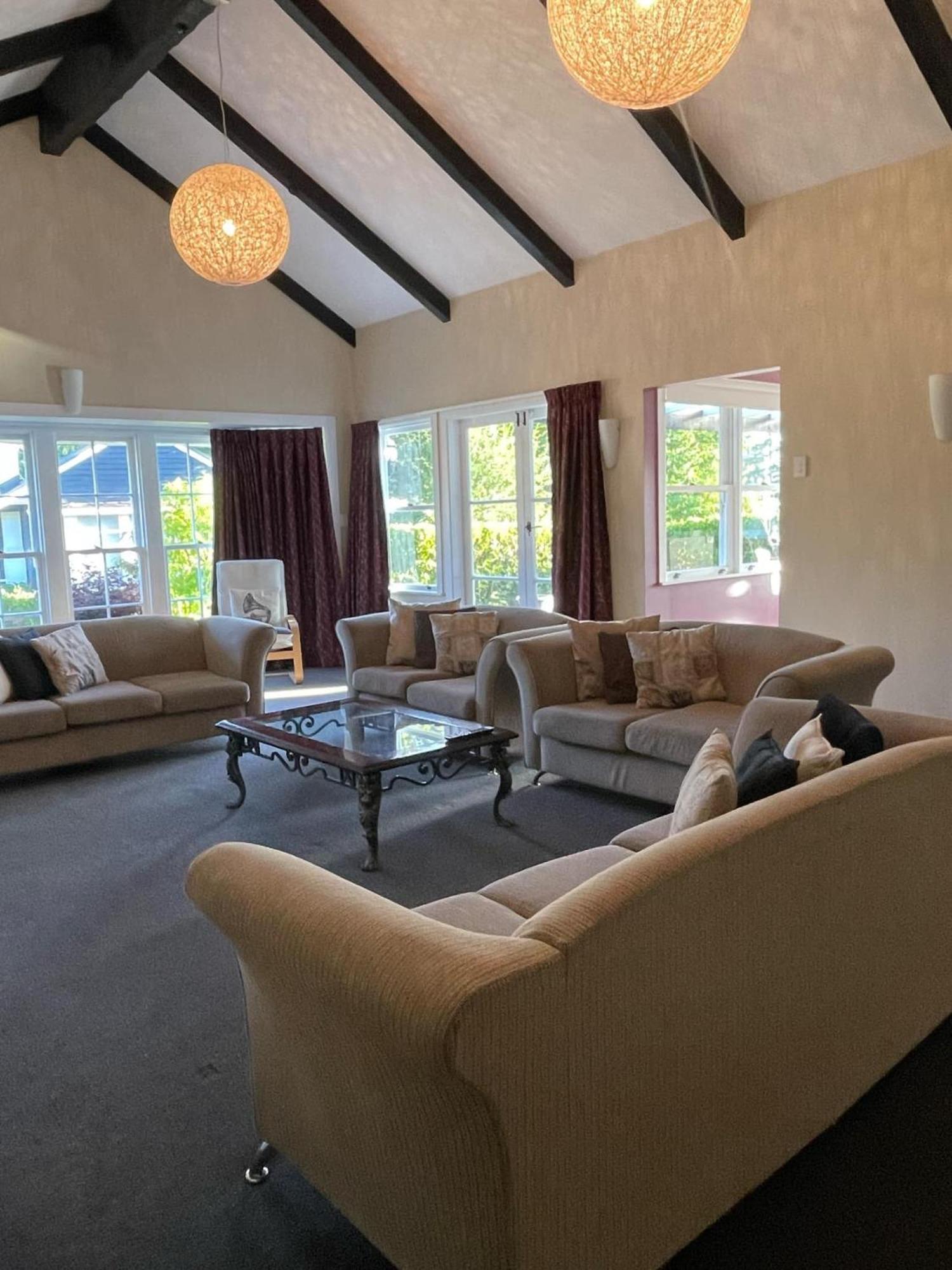 Springfield Rise Lodge - Rotorua Holiday Home 外观 照片